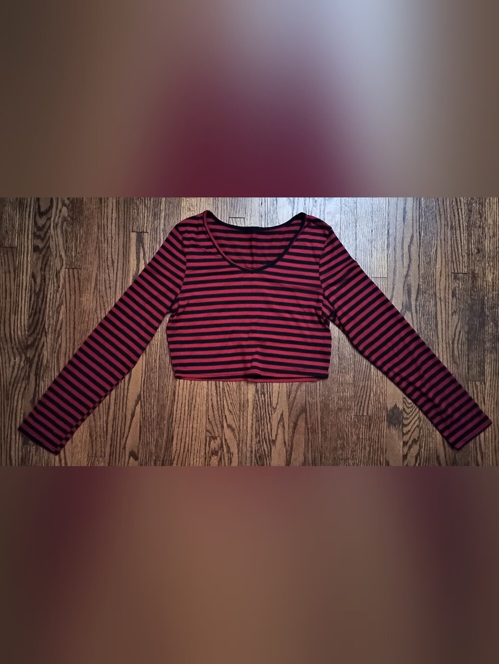 ROMWE Black and Burgundy Striped Long Sleeve Crop Top